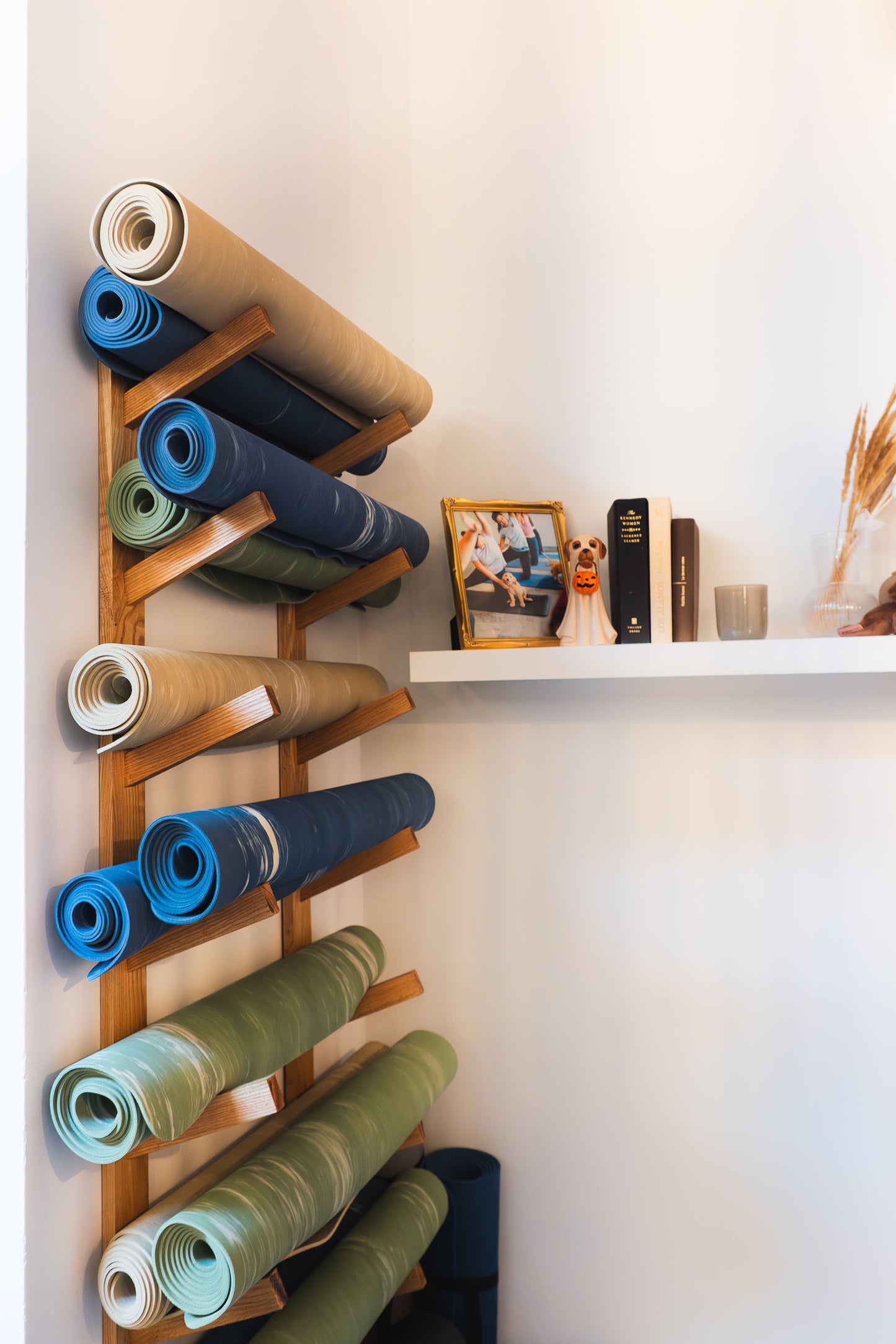 Puppy Yoga Yoga Mats for Rent