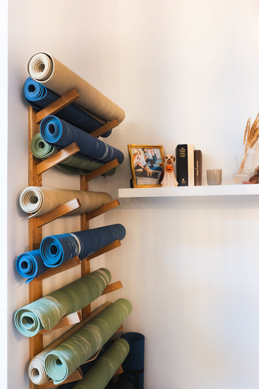 Puppy Yoga Yoga Mats for Rent